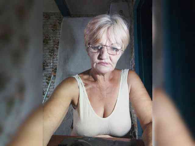 NikaGold45 webcam