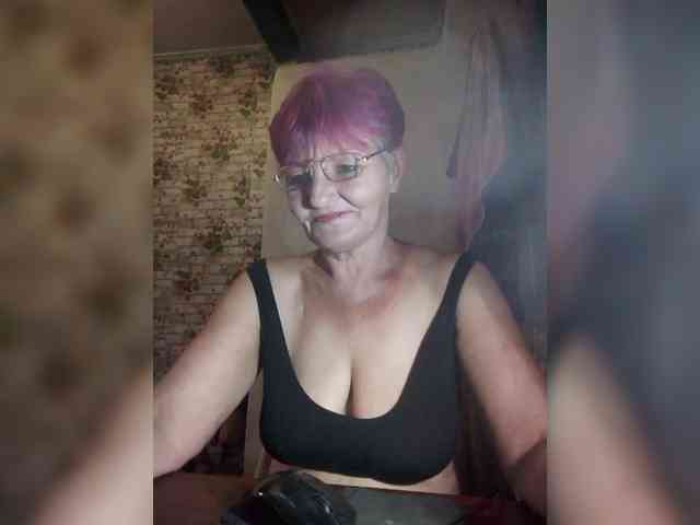 NikaGold45 webcam