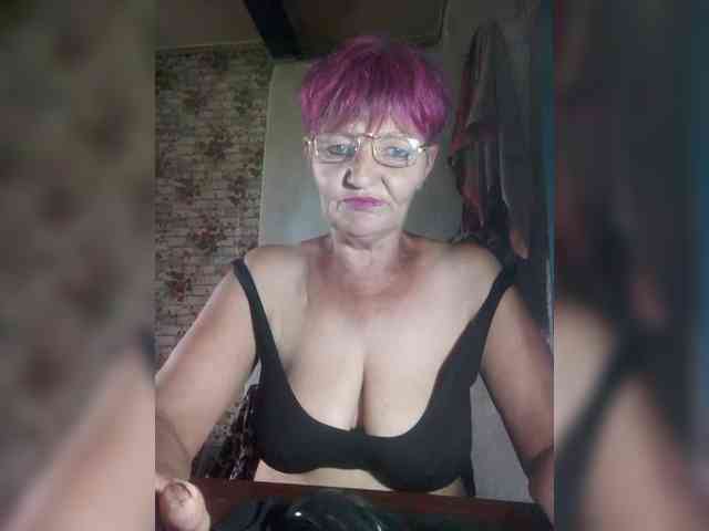 NikaGold45 webcam