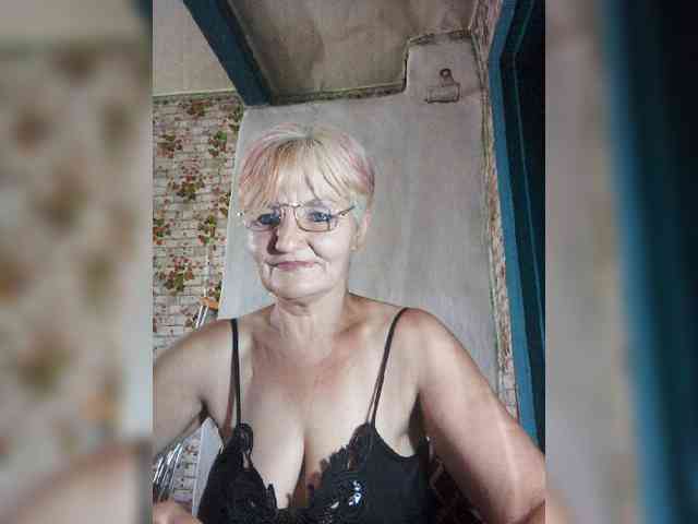 NikaGold45 webcam