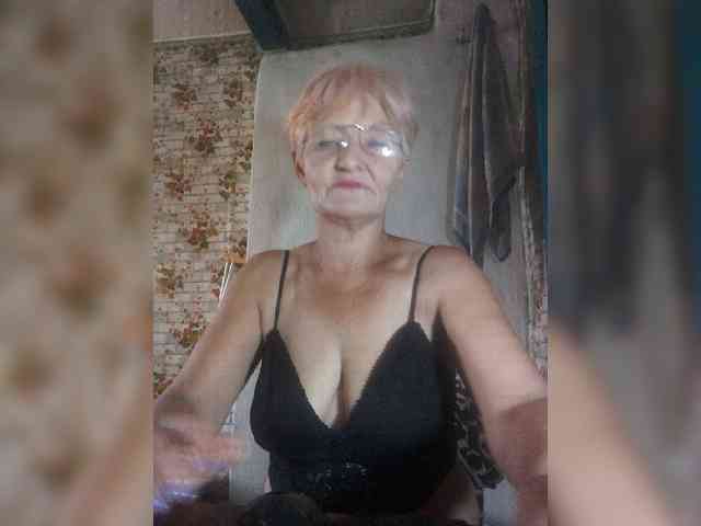 NikaGold45 webcam