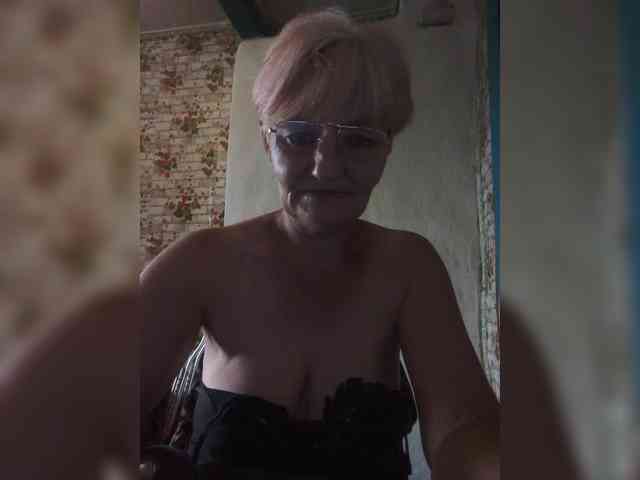 NikaGold45 webcam