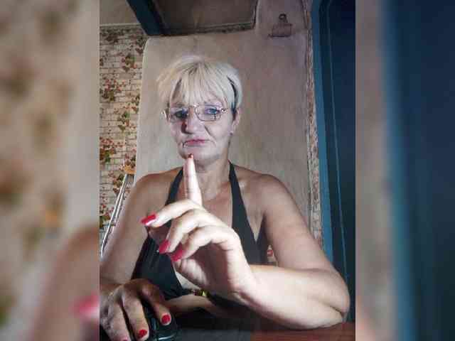 NikaGold45 webcam