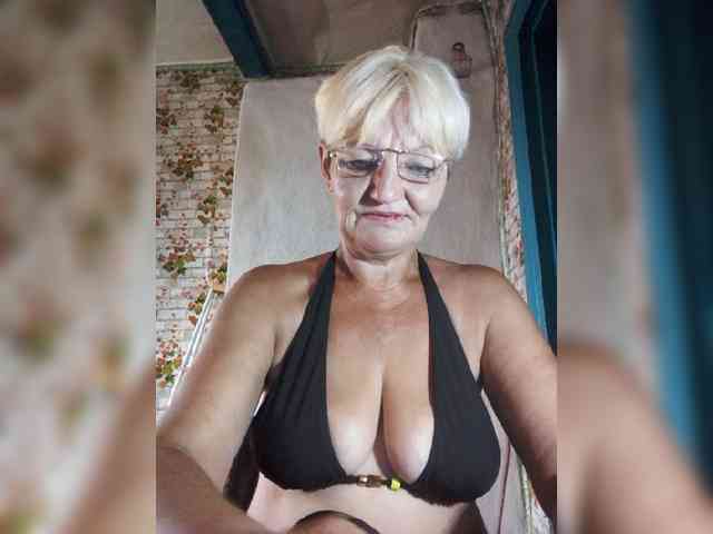 NikaGold45 webcam