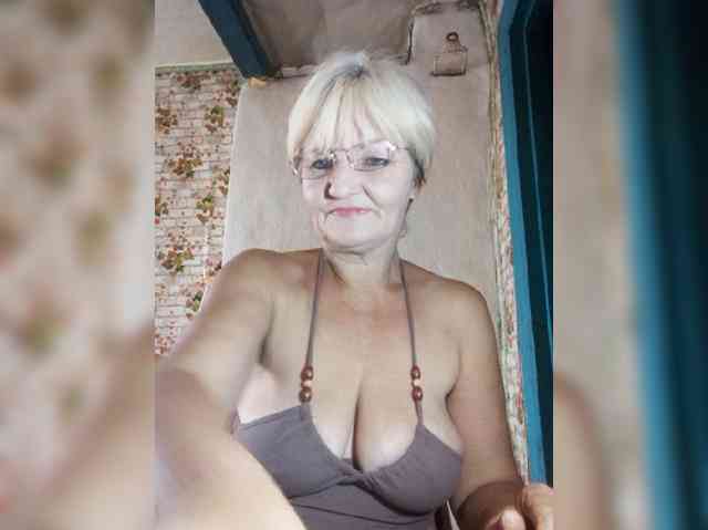 NikaGold45 webcam