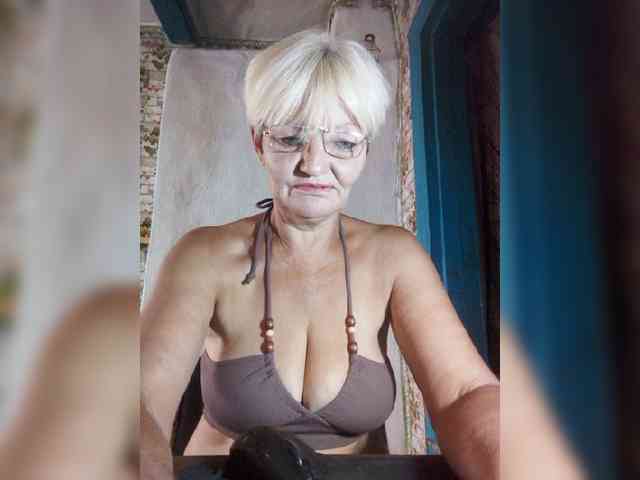NikaGold45 webcam
