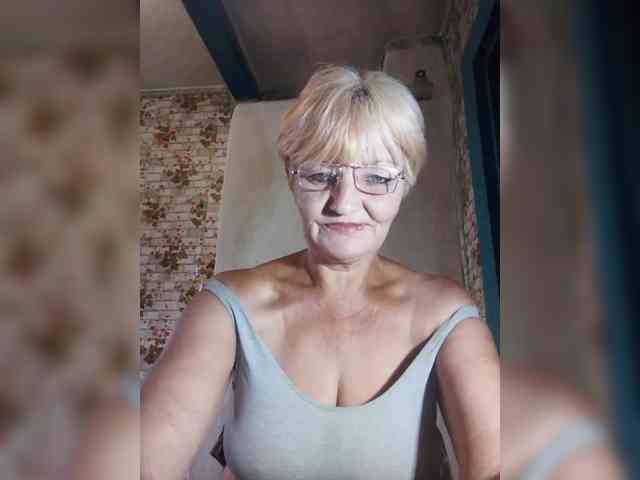 NikaGold45 Sex Cam Show