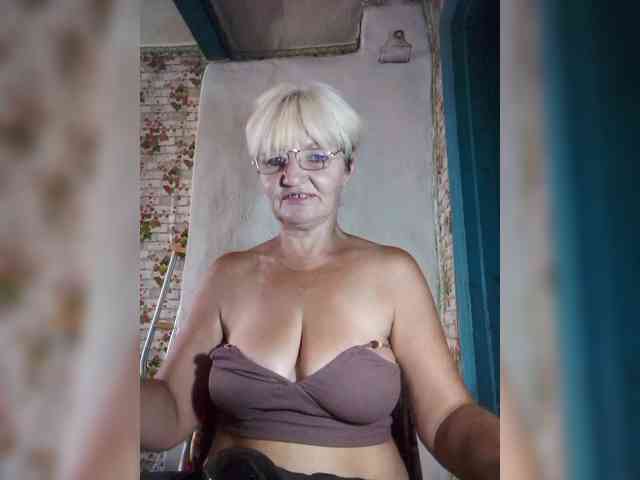 NikaGold45 webcam