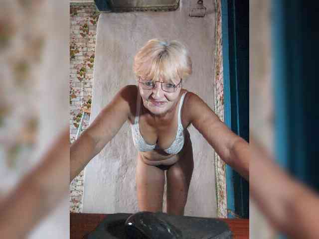 NikaGold45 webcam