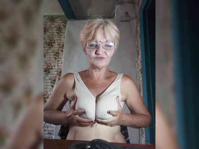 NikaGold45 webcam