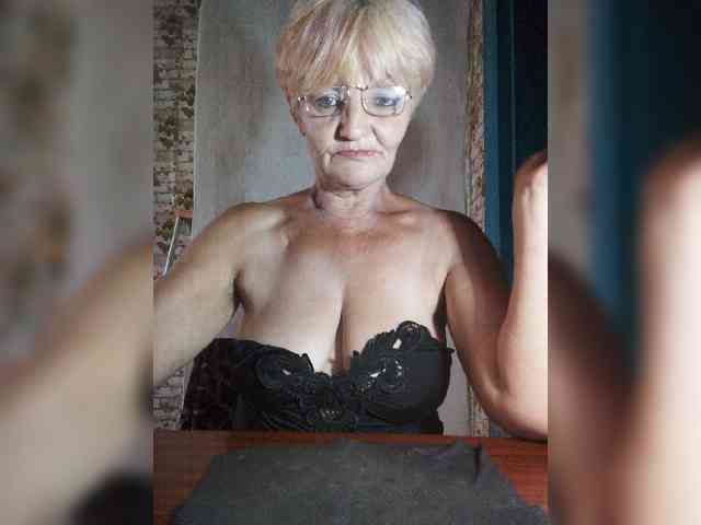 NikaGold45 webcam