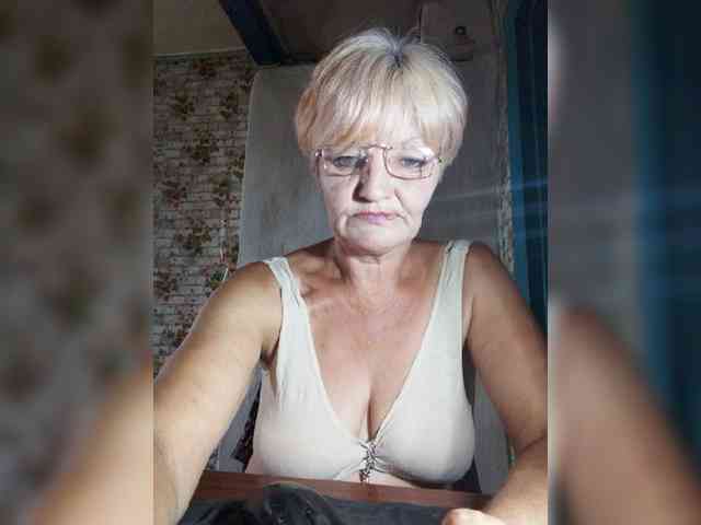 NikaGold45 webcam