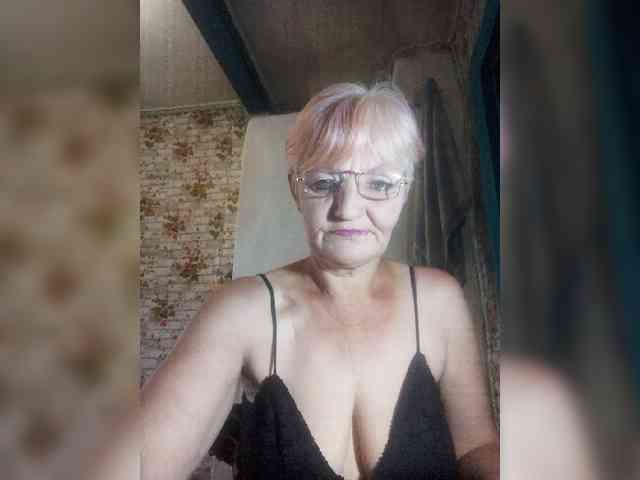 NikaGold45 webcam