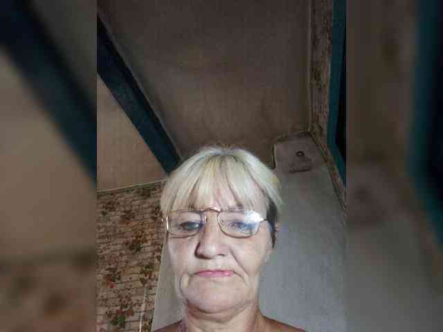NikaGold45 webcam
