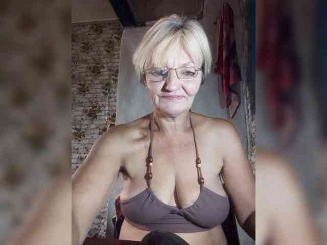 NikaGold45 webcam