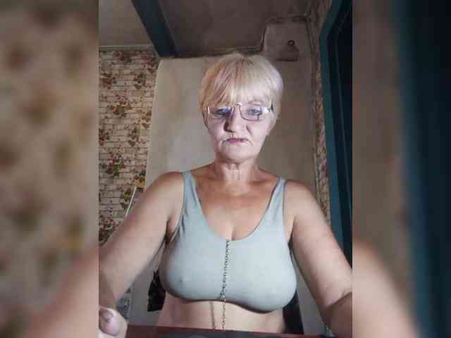 NikaGold45 Sex Cam Show
