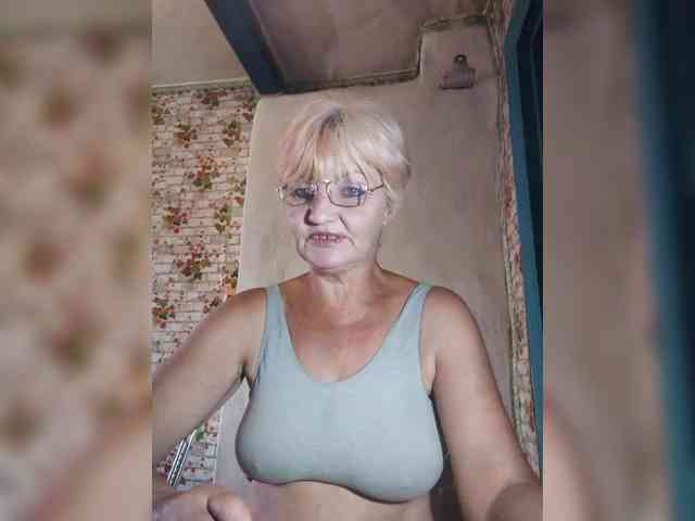 NikaGold45 Sex Cam Show