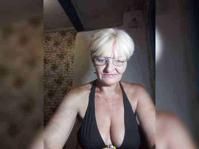 NikaGold45 webcam