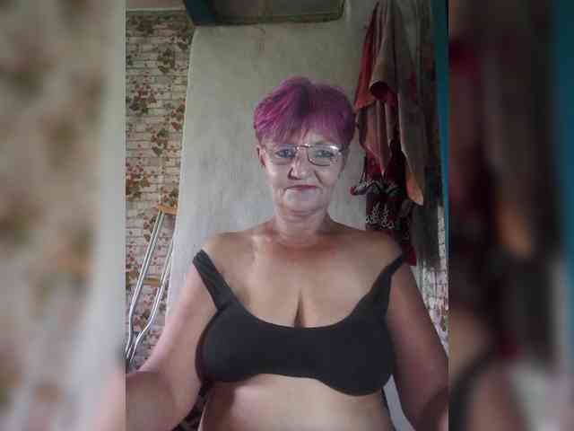 NikaGold45 webcam
