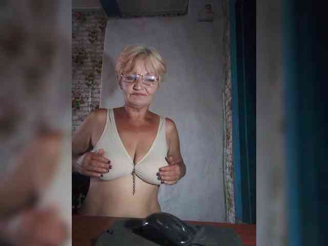 NikaGold45 Sex Cam Show