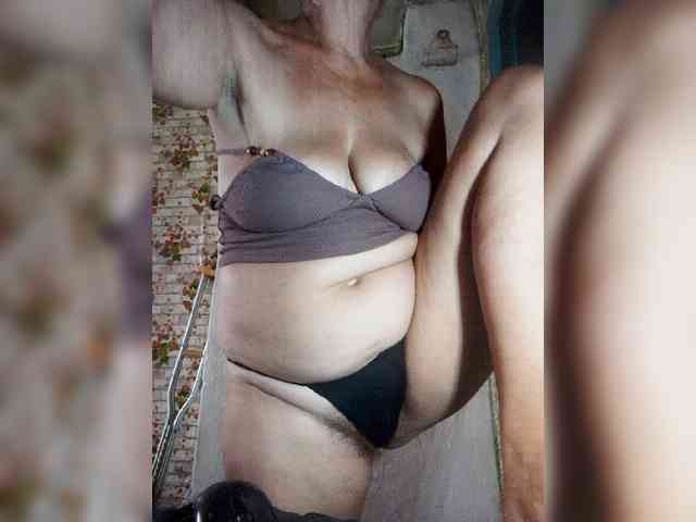 NikaGold45 webcam