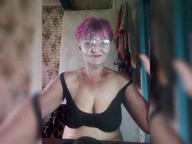NikaGold45 webcam