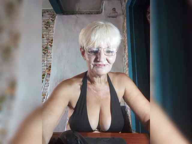 NikaGold45 webcam