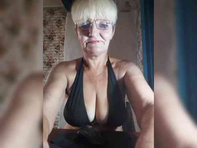 NikaGold45 webcam