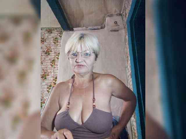NikaGold45 webcam