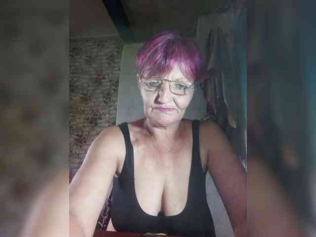 NikaGold45 webcam