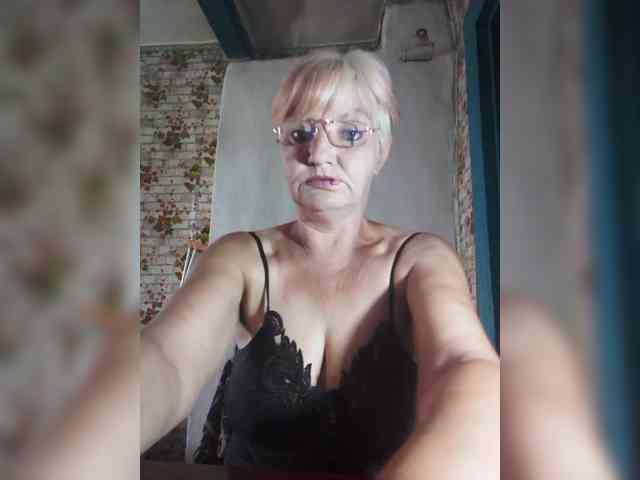 NikaGold45 webcam