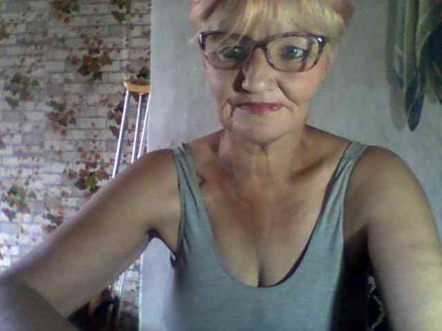 NikaGold45 webcam