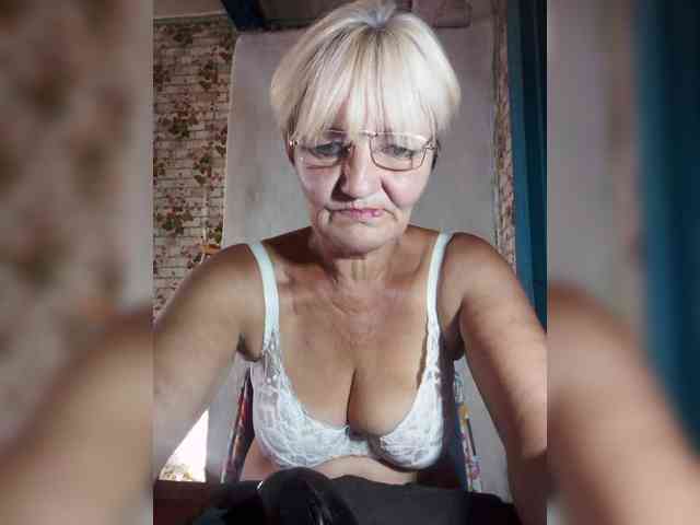 NikaGold45 webcam