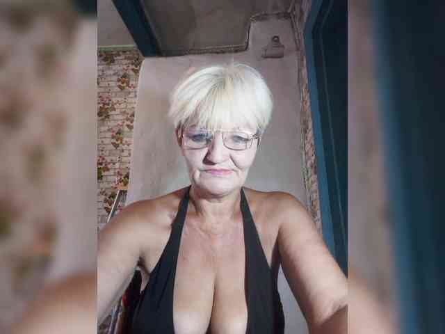NikaGold45 webcam