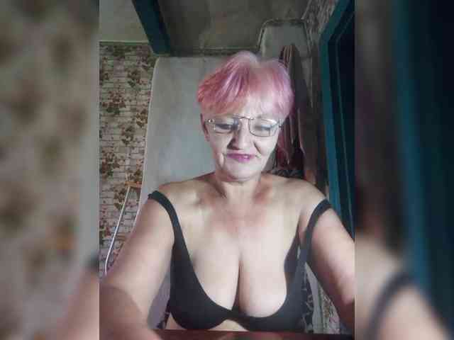 NikaGold45 webcam