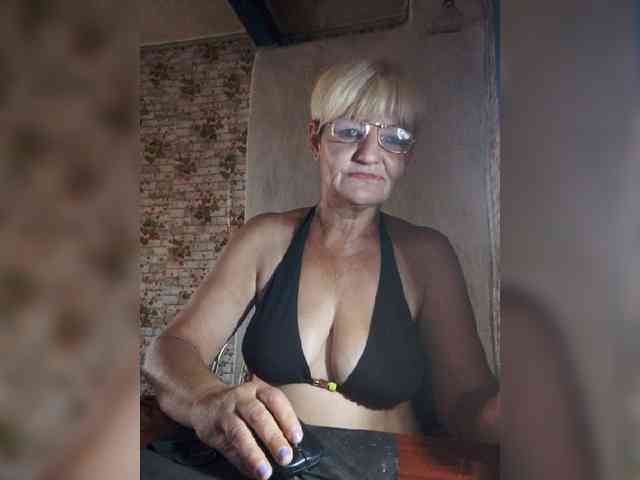 NikaGold45 webcam
