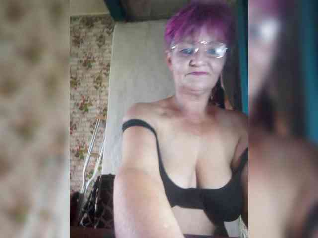 NikaGold45 webcam