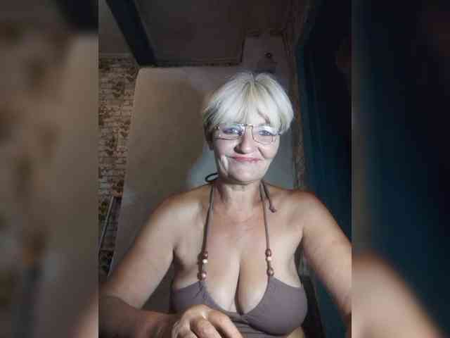 NikaGold45 webcam