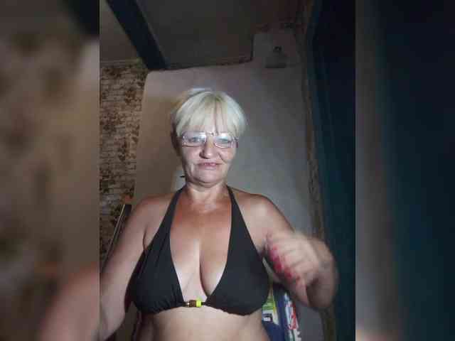 NikaGold45 webcam