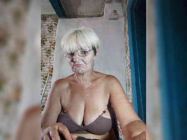 NikaGold45 webcam