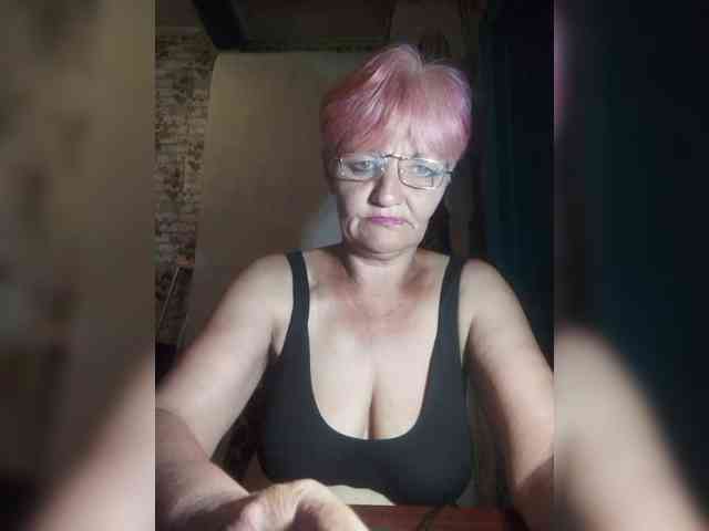 NikaGold45 webcam