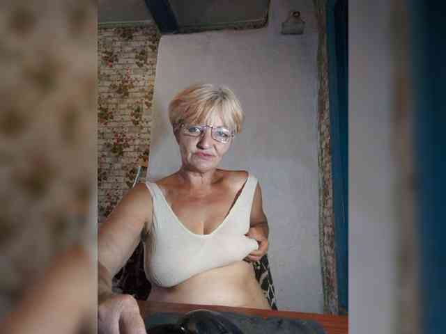 NikaGold45 webcam