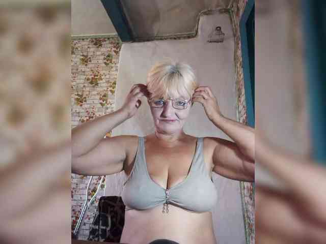 NikaGold45 Sex Cam Show