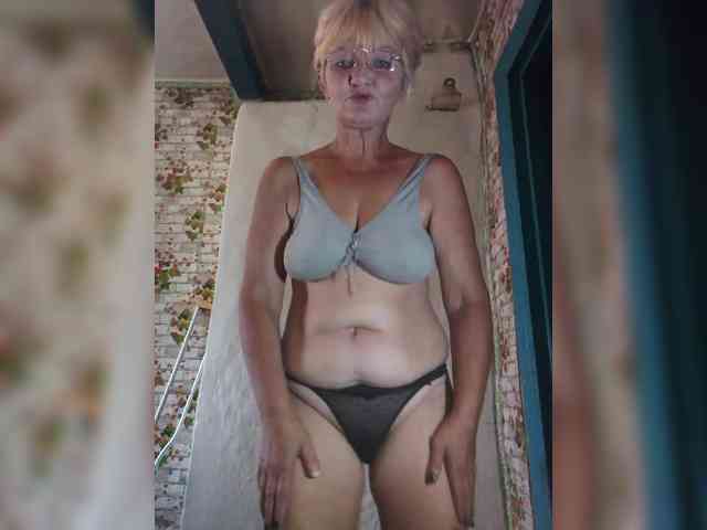 NikaGold45 webcam