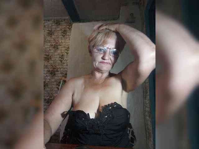 NikaGold45 webcam