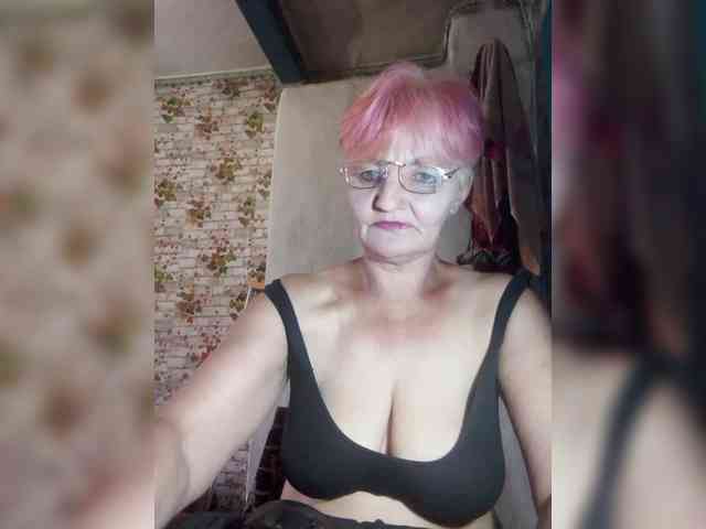 NikaGold45 webcam