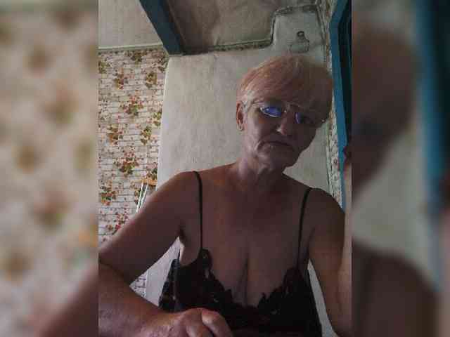 NikaGold45 webcam