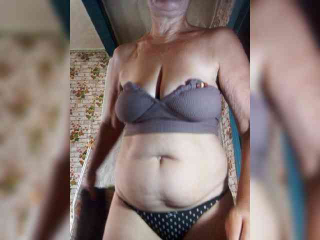 NikaGold45 webcam