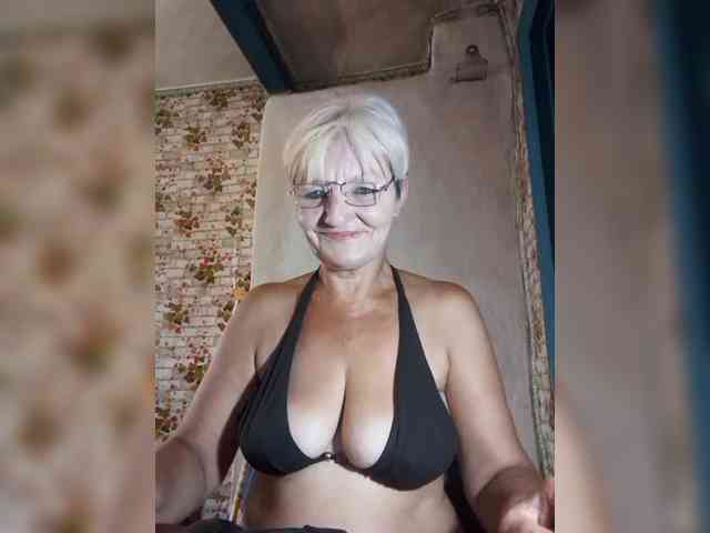 NikaGold45 webcam
