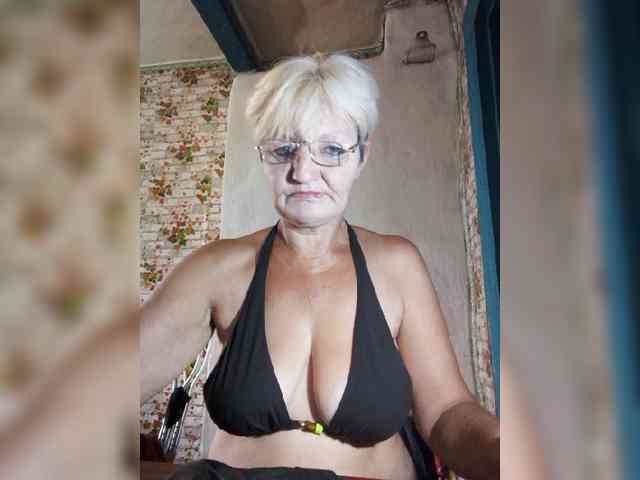 NikaGold45 webcam